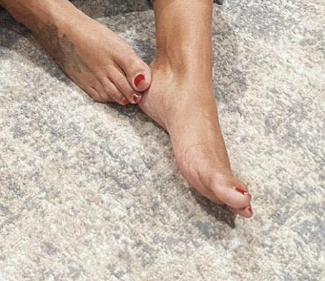 Joy Taylor Feet